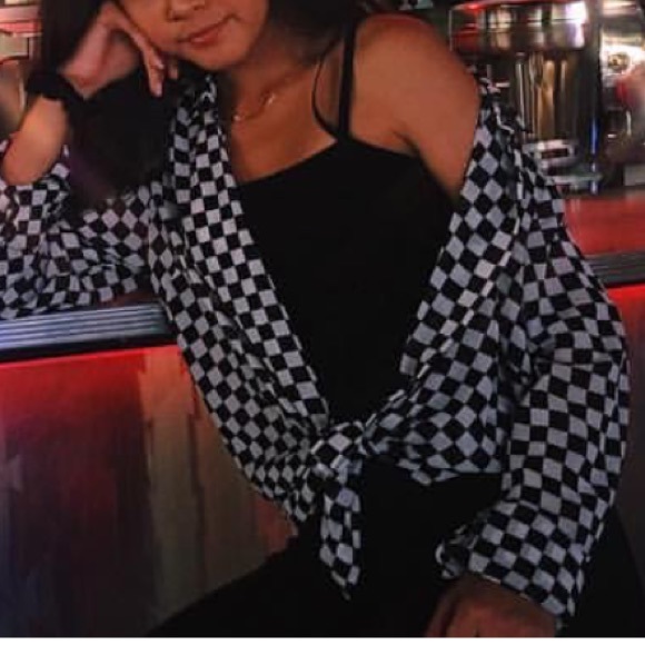 Forever 21 Tops - Forever 21 Sheer Checkered Button Up Blouse 🏁